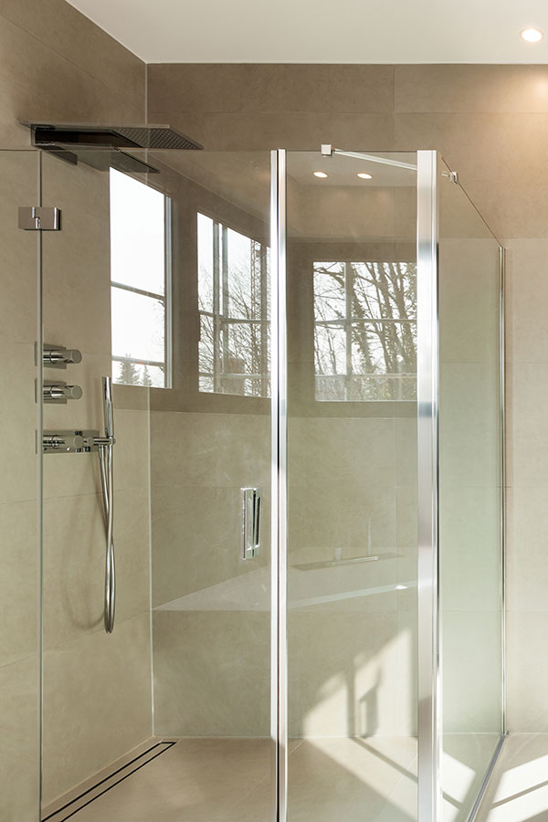 Walk-In Showers